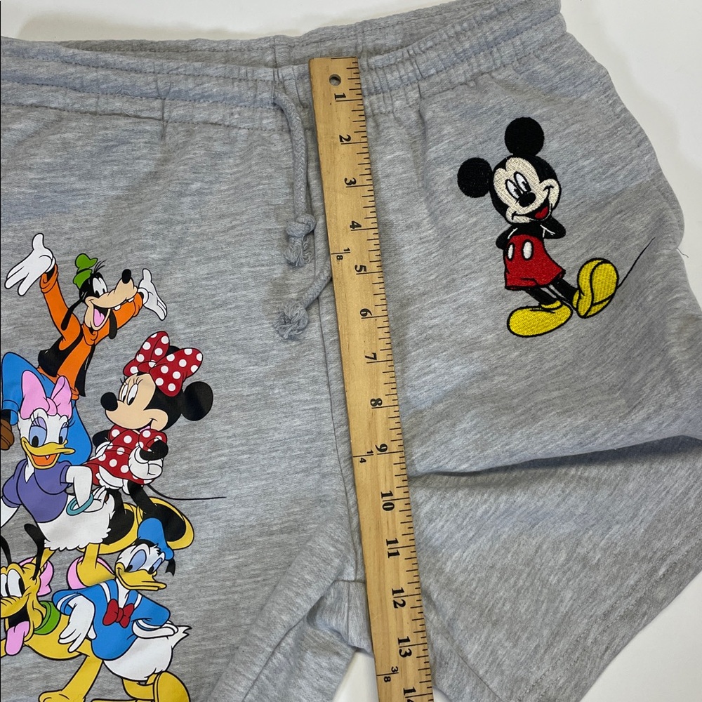 Disney Mickey Friends Sweat Shorts Gray Goofy Pluto Minnie Size XS - Picture 5 of 6